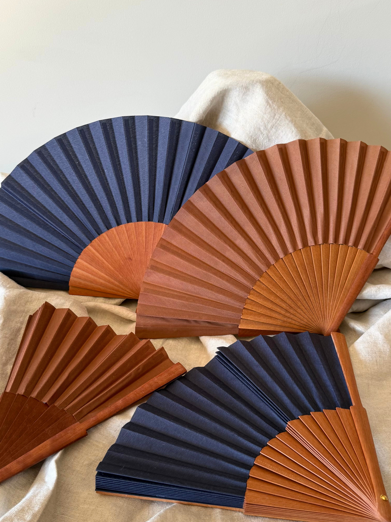 ABANICO PREMIUM AZUL O MARRÓN