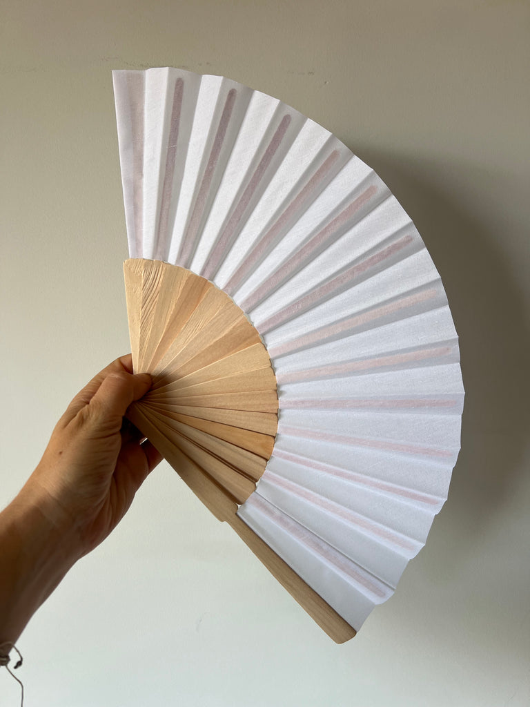ABANICO MADERA TELA BLANCO
