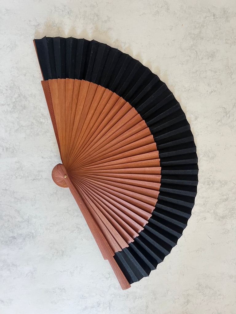 ABANICO PREMIUM NEGRO