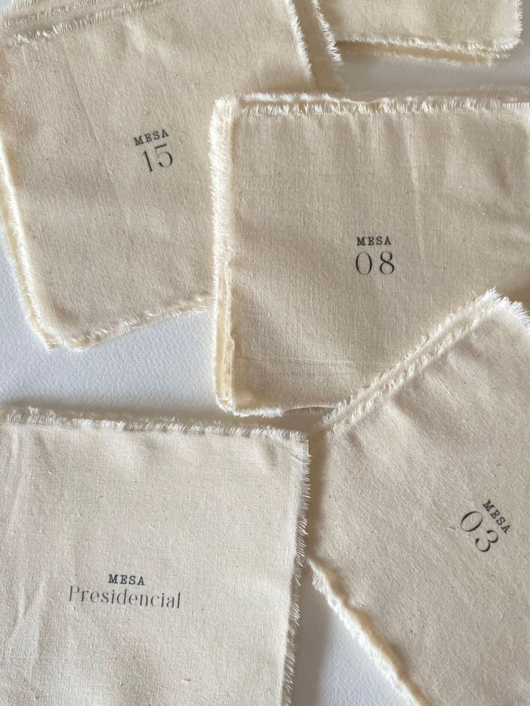 SEATING PLAN Y MESEROS SOBRE TELA