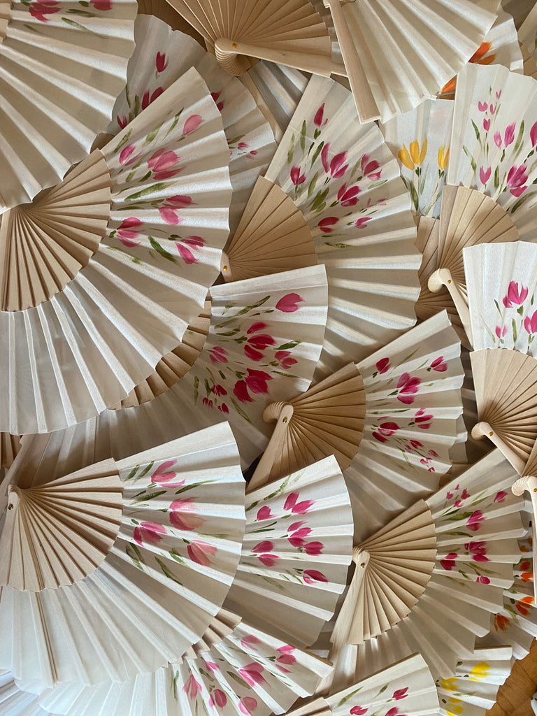 Abanico pintado a mano – Flores
