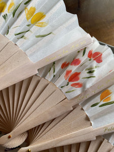 Abanico pintado a mano – Flores